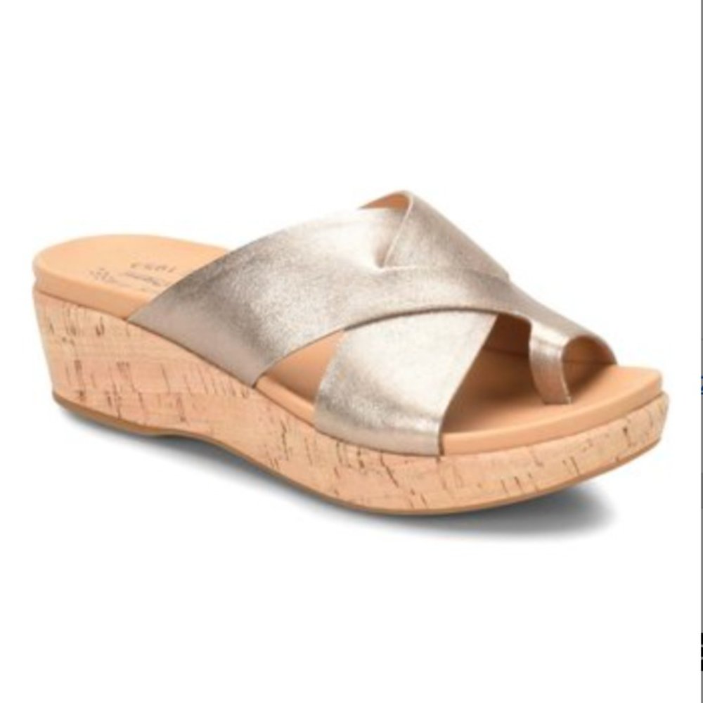 New Kork-Ease Gold Metallic Baja Leather Sandal  8